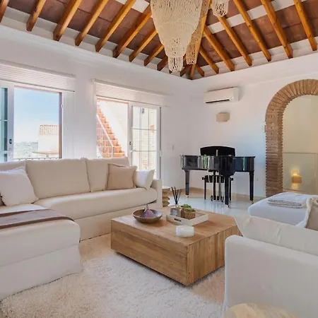 Casa Feliz - Mijas Golf, Private Pool, 3 Bedroom 3 Bathrooms Ensuite Holiday home Malaga